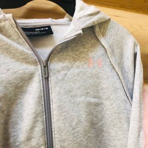 Under Armour Sweatshirt